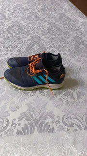 Adidas hockey boots UK 6