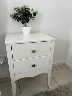 Furn - Ad posted by Sphe