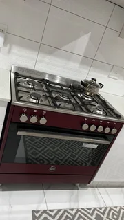 Stove 4 plates electric used