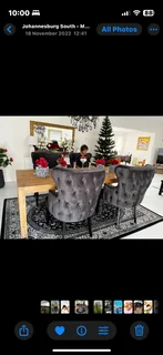 Diningroom oak 6 seater beautiful