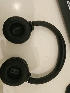 JBL Tune 560bt Headphones (price is negotiable)