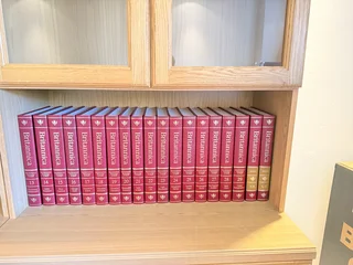 Encyclopaedia Britannica 15th Edition Set. World Data &amp; 3-Vol Webster’s Dictionary – Near Mint