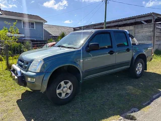 Isuzu KB250