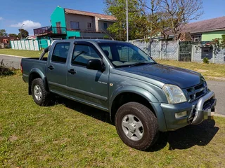 Isuzu KB250