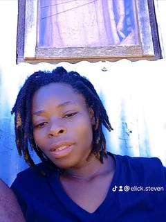 Looking for second hand baby 6 -9 months clothes