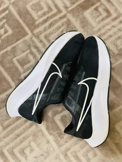 Nike Pegasus 38 size 6