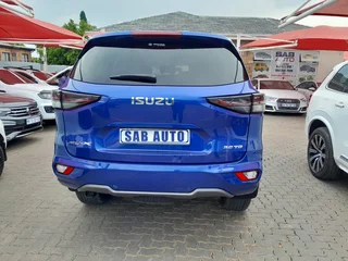 2024 Isuzu mu-X 3.0 4x2 AT