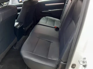 2025 Toyota Hilux 2.4 GD-6 D/Cab 4x4 SRX AT