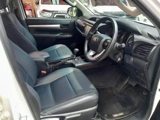 2025 Toyota Hilux 2.4 GD-6 D/Cab 4x4 SRX AT