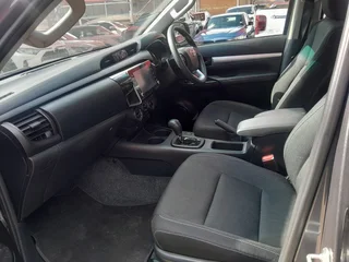 2024 Toyota Hilux 2.4 GD-6 D/Cab RB SRX AT