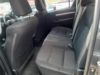 2024 Toyota Hilux 2.4 GD-6 D/Cab RB SRX AT