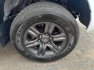 2025 Toyota Hilux 2.4 GD-6 4x4 SRX AT