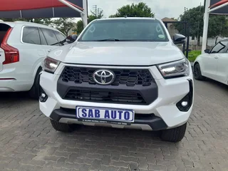 2025 Toyota Hilux 2.4 GD-6 4x4 SRX AT