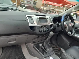 2013 Toyota Hilux 3.0 D-4D Xtra Cab R/Body Raider