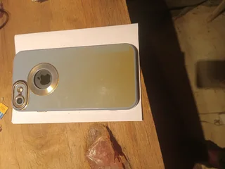 Am selling iPhone 7 128gb 8gb Ram