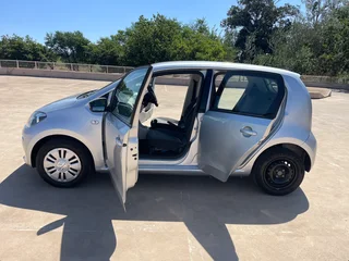 2016 Volkswagen Up! Hatchback