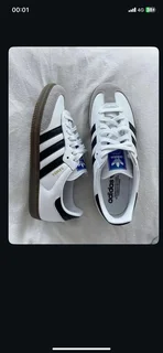 Sneakers - Ad posted by Thulie