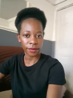 Looking for a job as house keeper or a cleaner