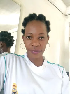 Looking for a job as house keeper or a cleaner