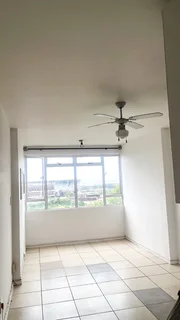 Stunning Top-Floor 1-Bedroom Apartment to rent in Prime Morningside/Windermere!