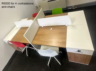 4 Person Workstation with Chairs