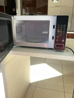 Hisense Microwave