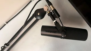 Ultra quality studio grade mic with its arm and sound controller with all cables you would need