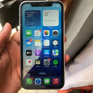 iPhone 11