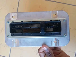 Toyota landcruiser 1VD ECU 2015--2018