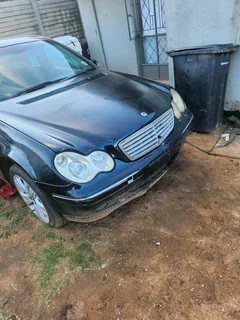 W203 c270 cdi auto stripping for spares we got all parts you need