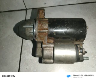 Mercedes Benz W205 m274 starter and throttle body is available