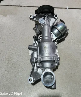 Electronic water pump for 270 Mercedes Benz