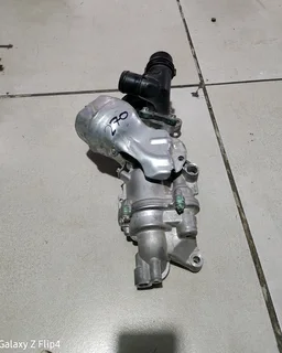 Electronic water pump for 270 Mercedes Benz