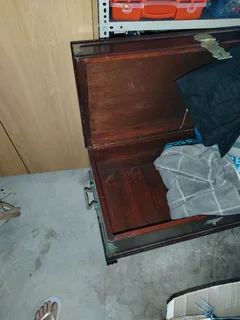 Kist - Ad posted by Madelyn Stander