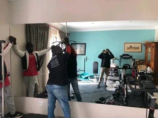 We manufacture framed and frameless mirrors