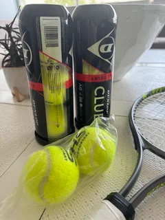Tennis Set (Rackets and Balls)