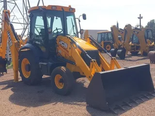 2016 - Ad posted by Mbali Sthole