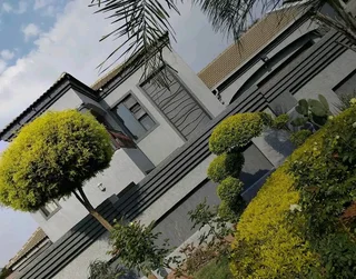 Gamazine, Glamourcote &amp; Epoxy flooring