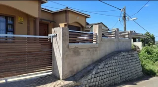 Two Bedroom House to Rent in Lower Illovo
