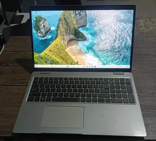 Dell Latitude 5520