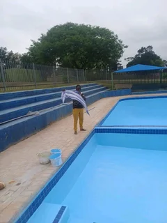 Swwiming pool maintenance and installation new swwiming pool contact number 0617166143