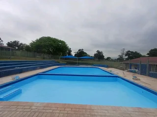 Swwiming pool maintenance and installation new swwiming pool contact number 0617166143
