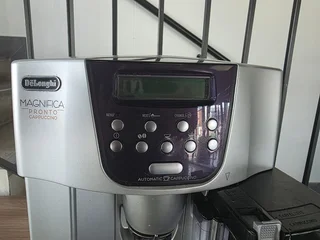 DeLonghi Magnifica Pronto