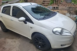 2012 Fiat Punto Hatchback