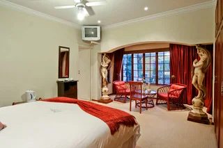 Self Catering Apartments/ Long or Short term stays