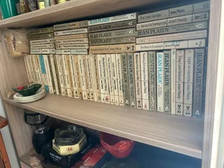 Huge Collection of Vintage Jean Plaidy Historical Novels
