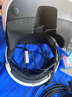 PSVR with 2 remotes