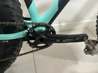 FAT BIKE ! FULL CARBON. . . Super light