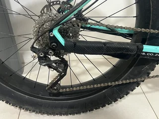 FAT BIKE ! FULL CARBON. . . Super light