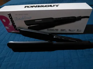 Tony and Guy Xxl flat iron